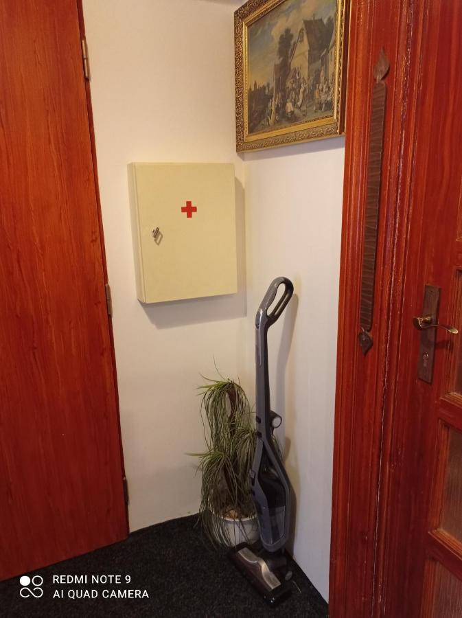 Atlantis Apartman 1 Klášterec nad Ohří Екстериор снимка