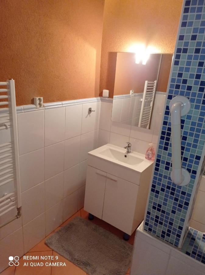 Atlantis Apartman 1 Klášterec nad Ohří Екстериор снимка