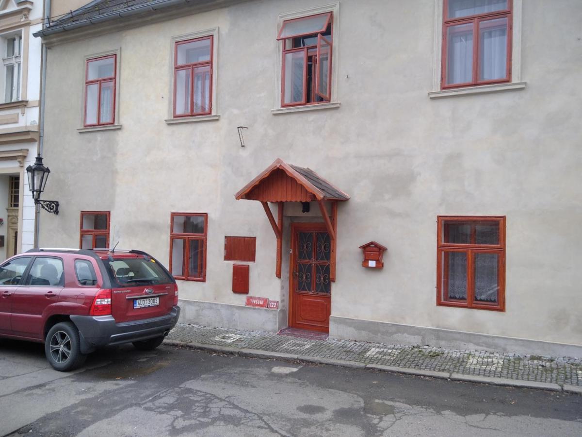 Atlantis Apartman 1 Klášterec nad Ohří Екстериор снимка